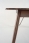 Holzer Tisch Nussbaum Detail