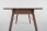 Holzer Tisch Nussbaum Detail